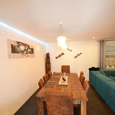 Zum Storchennest * Buchholz (Mecklenburg-Vorpommern)